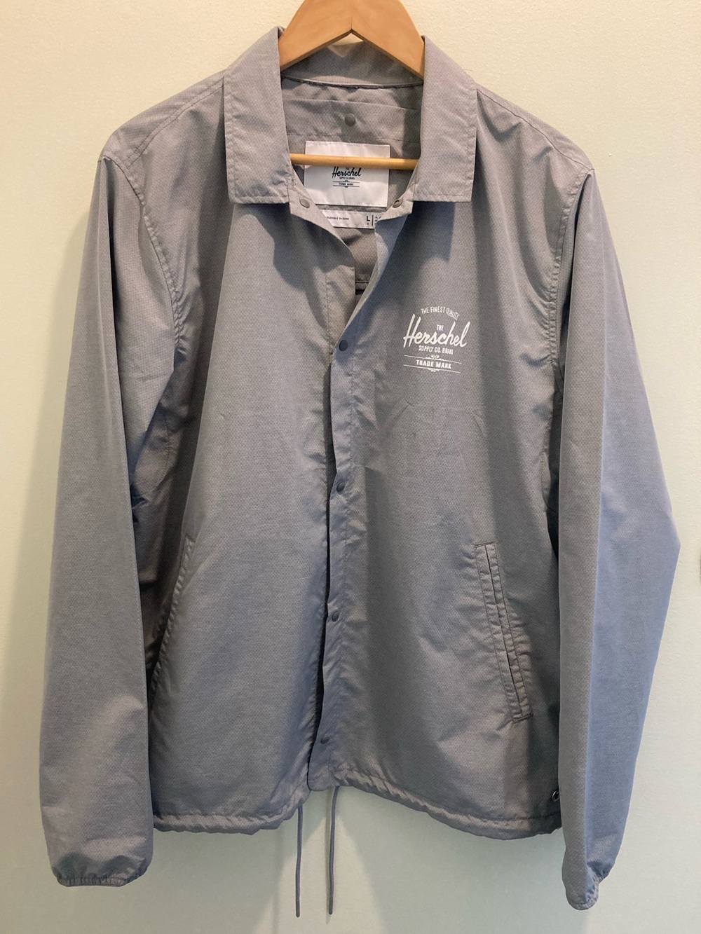 Herschel Men’s Gray Voyage Coach Jacket Windbreaker